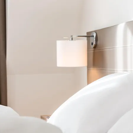 Trezor Hotel 3*