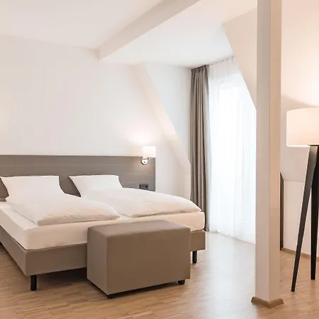 Otel Trezor 3*