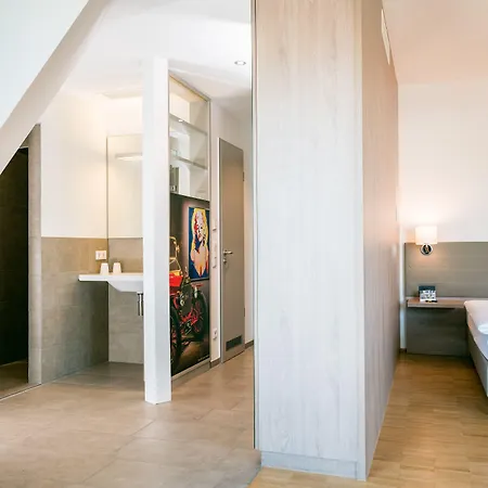 Trezor Hotel 3*